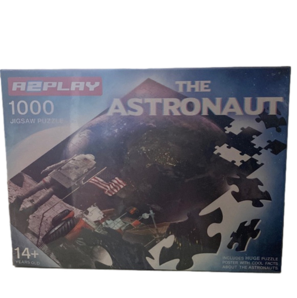 New In Box 1000 Piece Astronaut Puzzle (Ages 14 & Up)